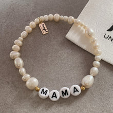 Load image into Gallery viewer, Pearl Mama bracelet
