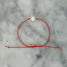 Load image into Gallery viewer, Friendship bracelets
